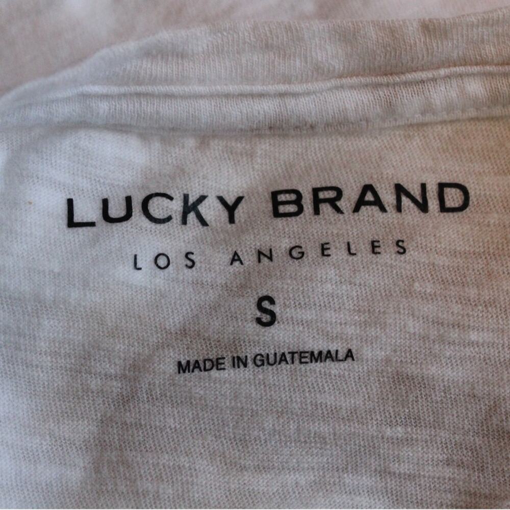LUCKY BRAND Hamsa Peace Graphic Tee Womens Crop Top Cloud Tie Dye Tan Small NWT - Picture 5 of 7